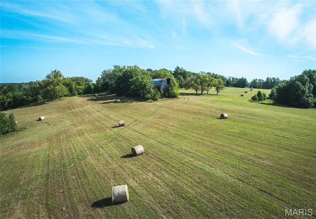 $552,000 | 1457 Cr1225, Huntsville, MO 65259