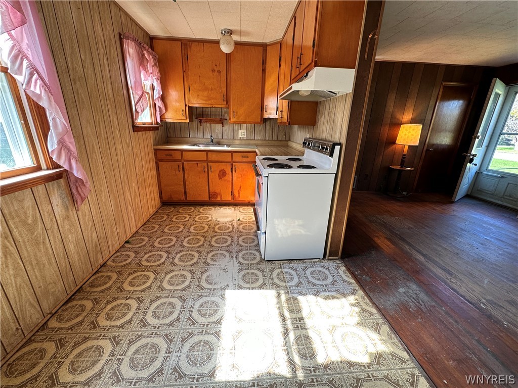 7578 Gow Road Hartland, NY 14008 - Photo 4 of 10 Gallery Image 4