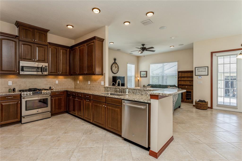 11112 Great Neck Road Riverview, FL 33578 - Photo 12 of 55 Kitchen/Family Room