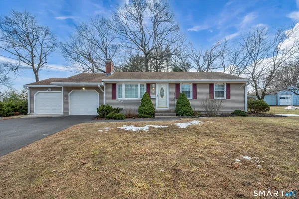$349,900 | 32 Gantley Road, Windsor Locks, CT 06096