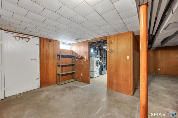 a view of a hallway with closet