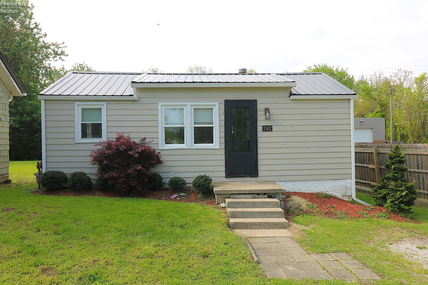 1502 State Rte 113 East, Unit 2 Milan, OH 44846 - Photo 2 of 27 Gallery Image 2