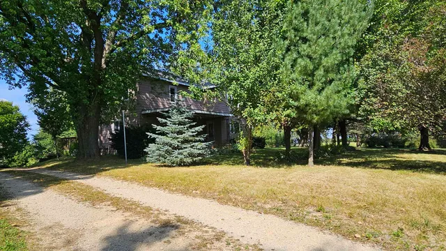 $299,900 | N3403 Joy Del Road, Monroe, WI 53566