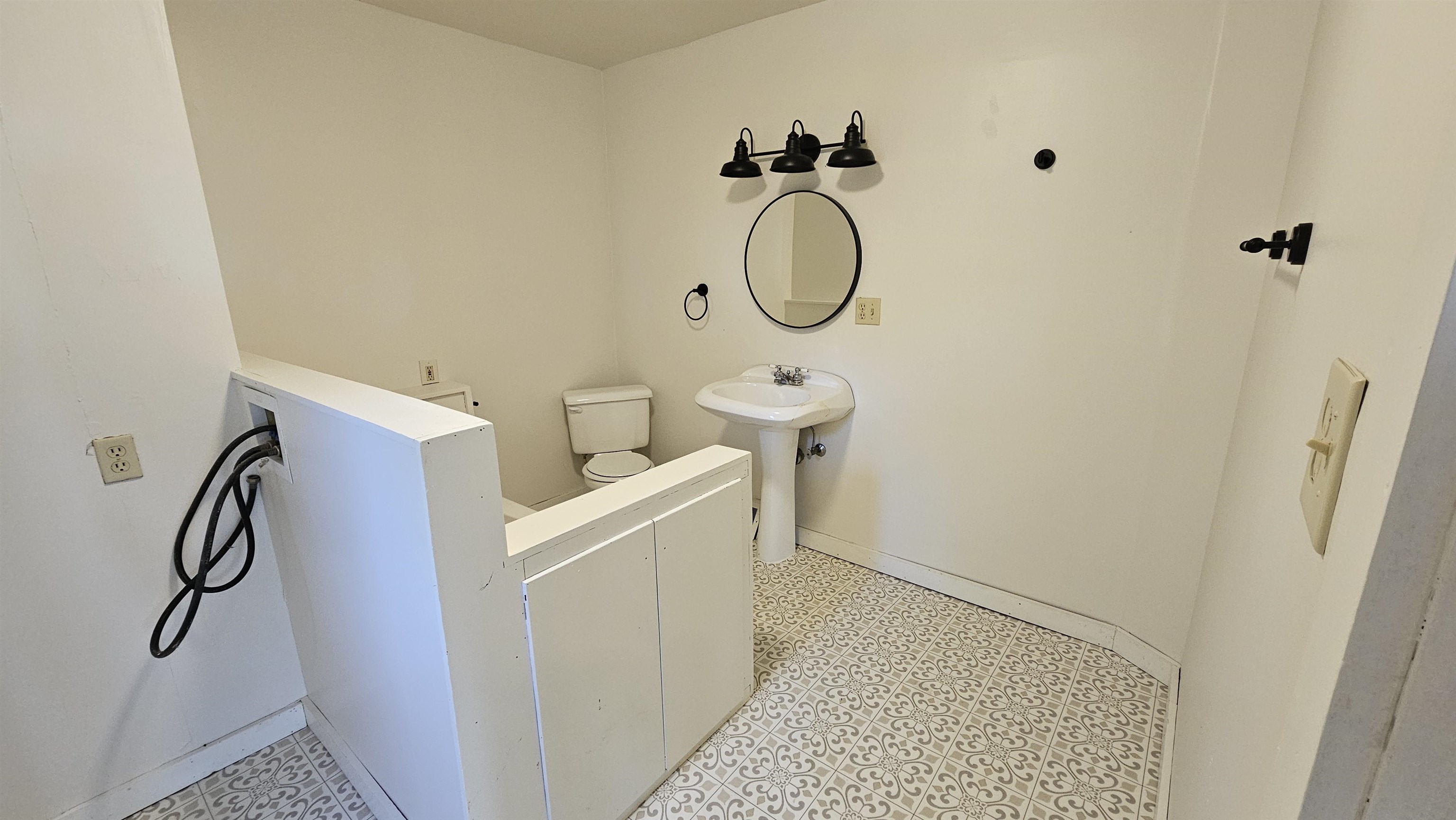 N3403 Joy Del Road Monroe, WI 53566 - Photo 6 of 26