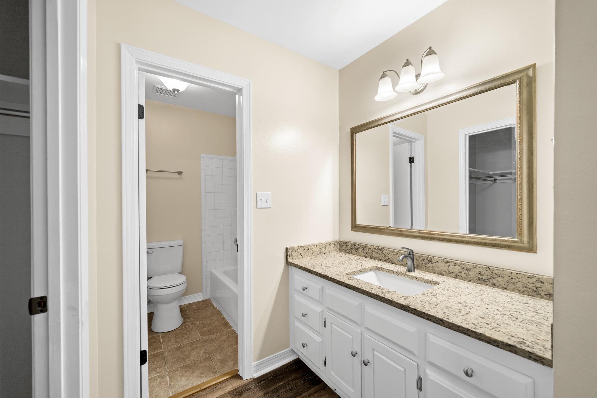106 Willowbrook Circle Daphne, AL 36526 - Photo 15 of 26 Primary Bath
