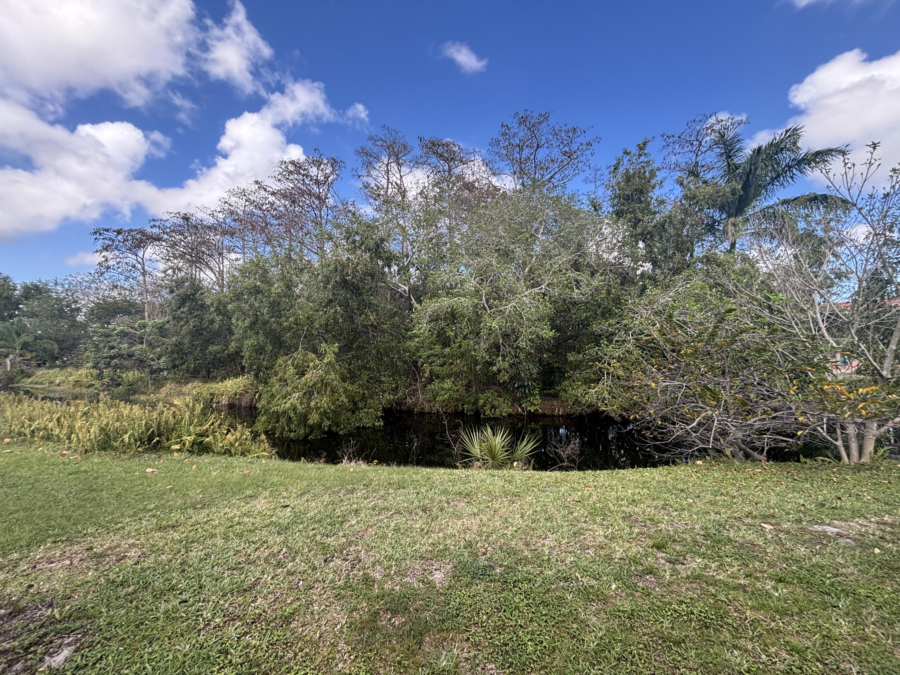 596 Saxony M, Unit 596 Delray Beach, FL 33446 - Photo 15 of 22 21