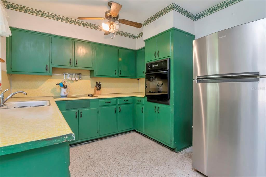 230 Milwaukee Avenue Dunedin, FL 34698 - Photo 16 of 61