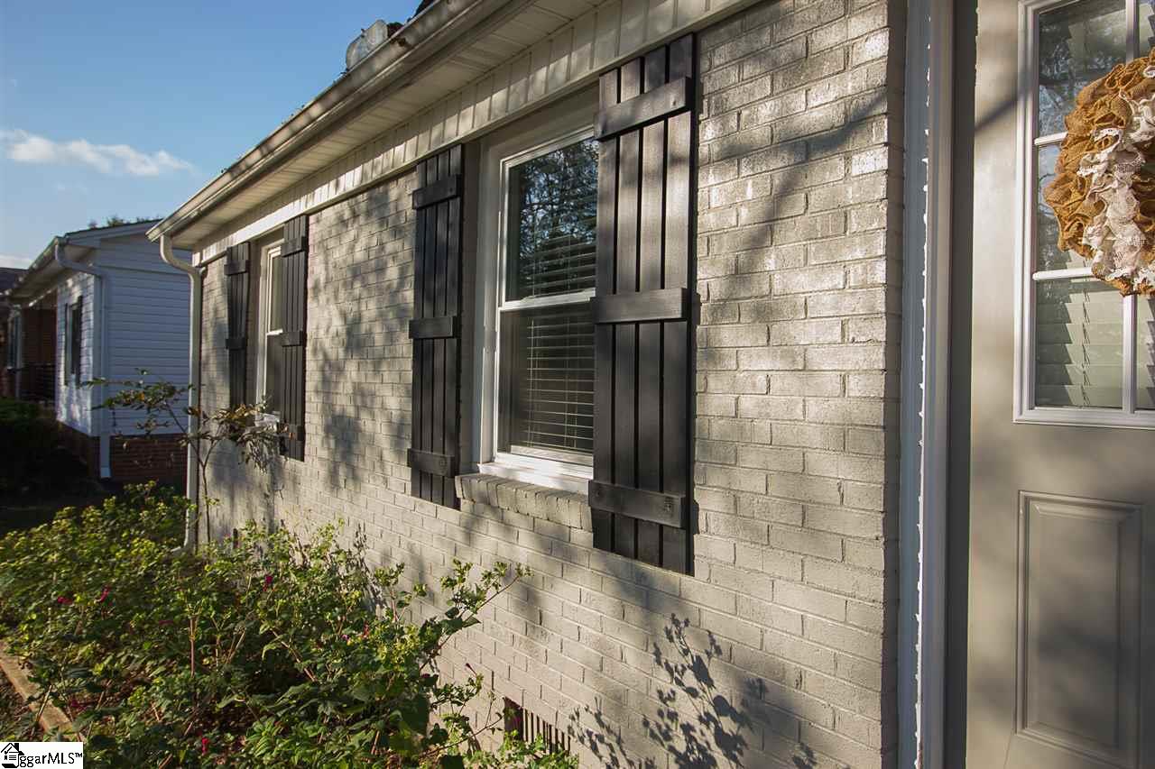 115 State Rd S-42-9791 Greer, SC 29651 - Photo 2 of 26 Gallery Image 2