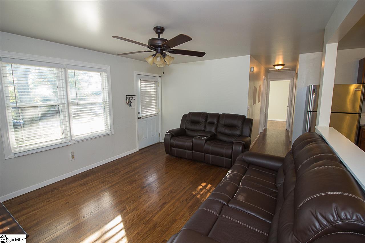 115 State Rd S-42-9791 Greer, SC 29651 - Photo 5 of 26 Gallery Image 5