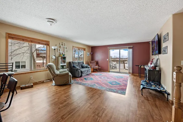 $324,900 | 1107 9th Street Northeast, Milaca, MN 56353