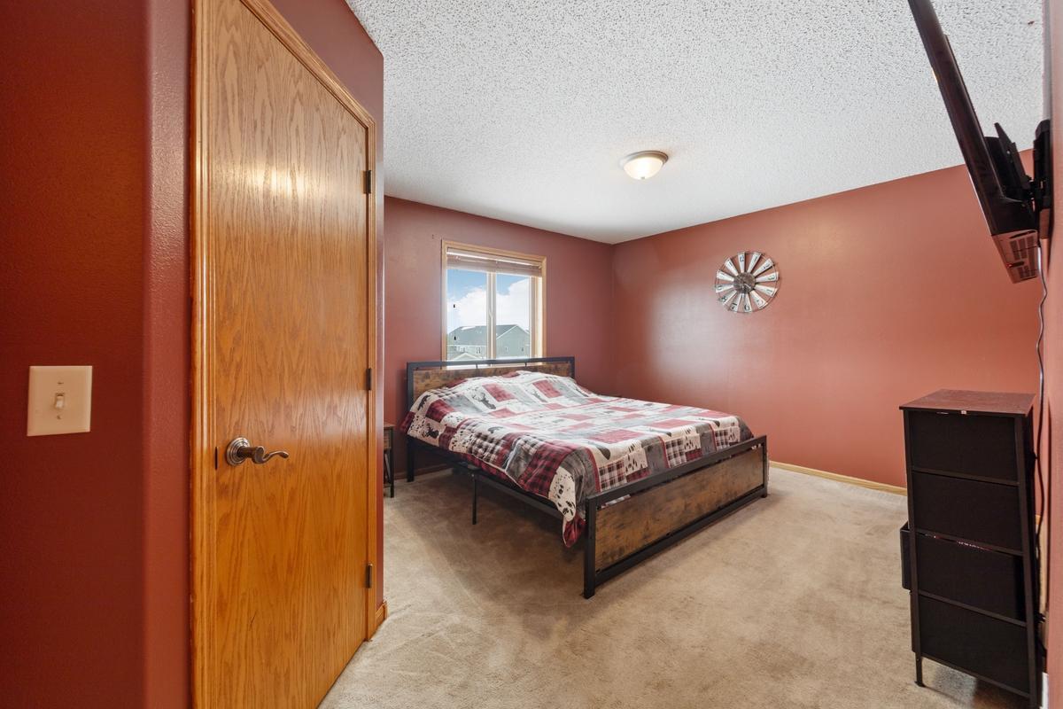 1107 9th Street Northeast Milaca, MN 56353 - Photo 6 of 20