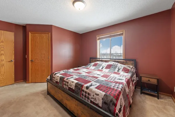 $324,900 | 1107 9th Street Northeast, Milaca, MN 56353