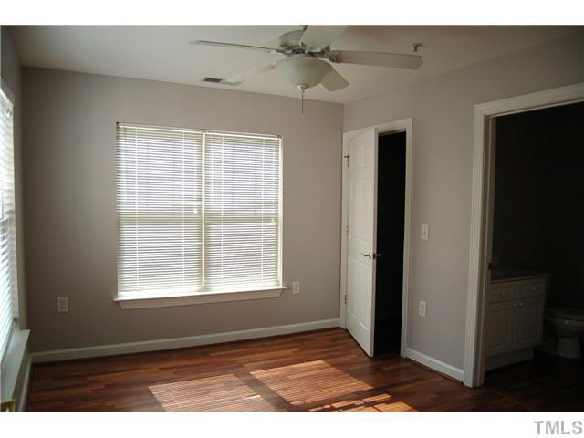 929 Morreene Road, Unit B13 Durham, NC 27705 - Photo 5 of 11