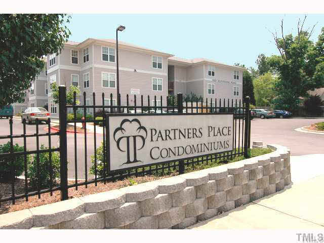 929 Morreene Road, Unit B13 Durham, NC 27705 - Photo 7 of 11