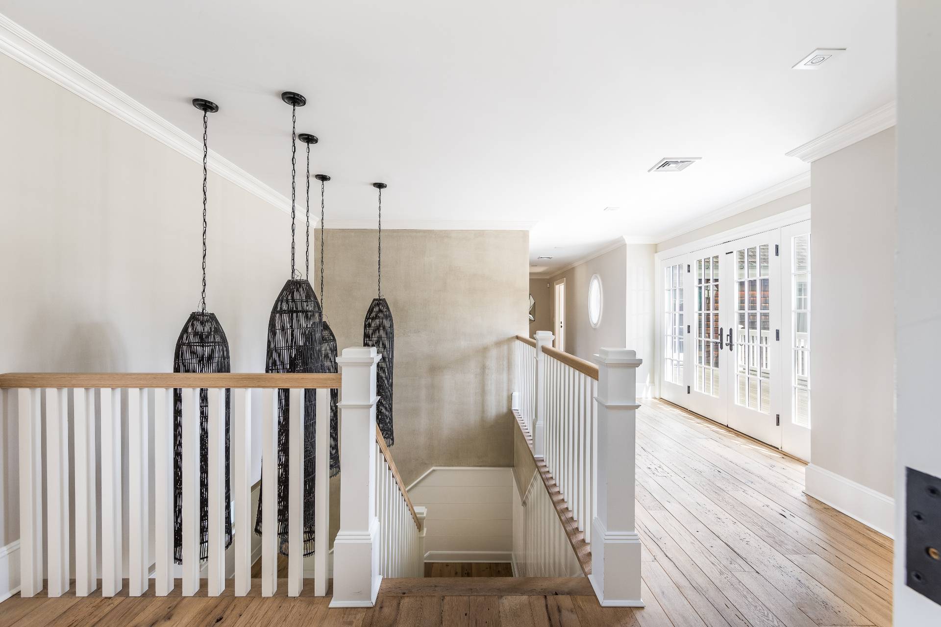 373 Mitchell Lane Bridgehampton, NY 11932 - Photo 18 of 34 a view of a living room and hardwood floor