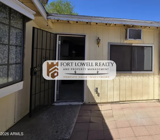 $1,150 | 2632 North 29th Place, Unit 2, Phoenix, AZ 85008