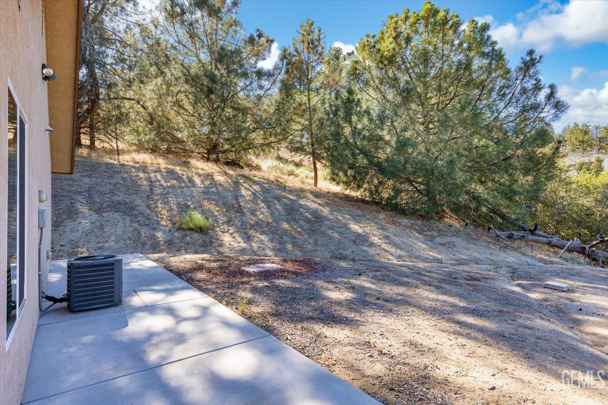 Undisclosed Address Tehachapi, CA 93561 - Photo 33 of 40