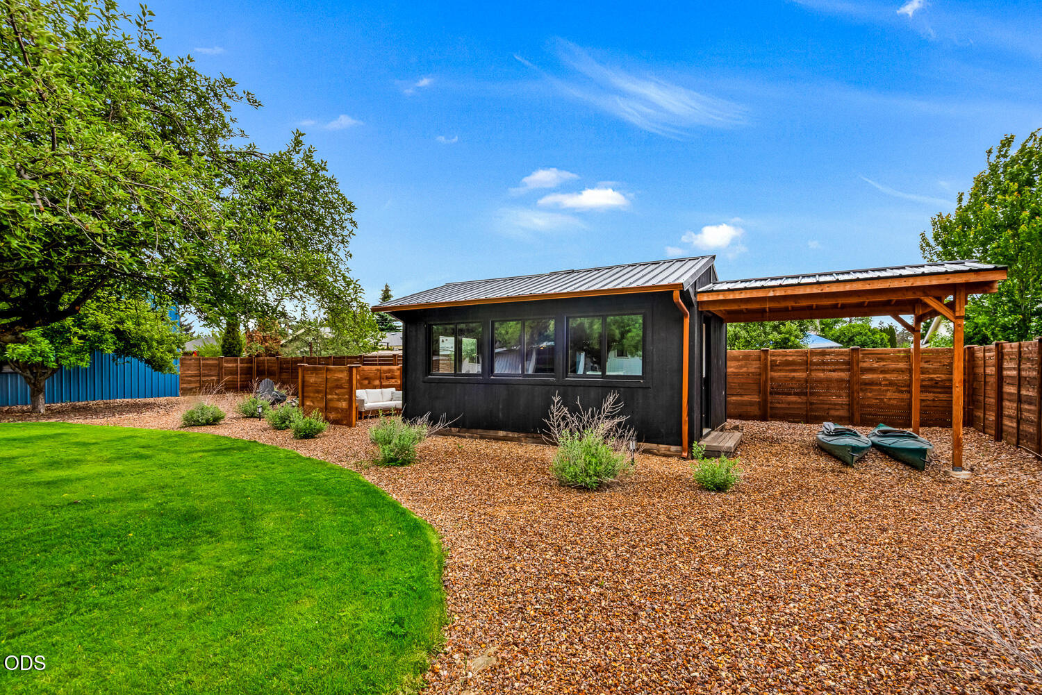 1971 Southwest 23rd Street Redmond, OR 97756 - Photo 41 of 47