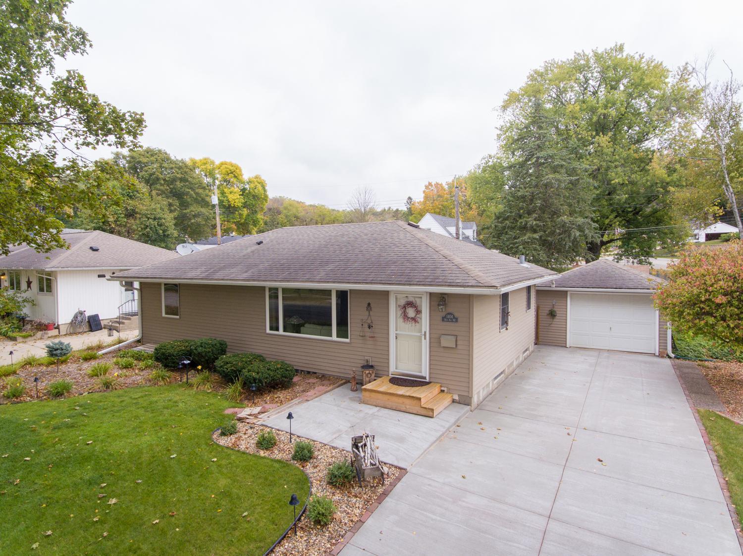 1404 14th Avenue Northeast Rochester, MN 55906 - Photo 1 of 1 Gallery Image 1
