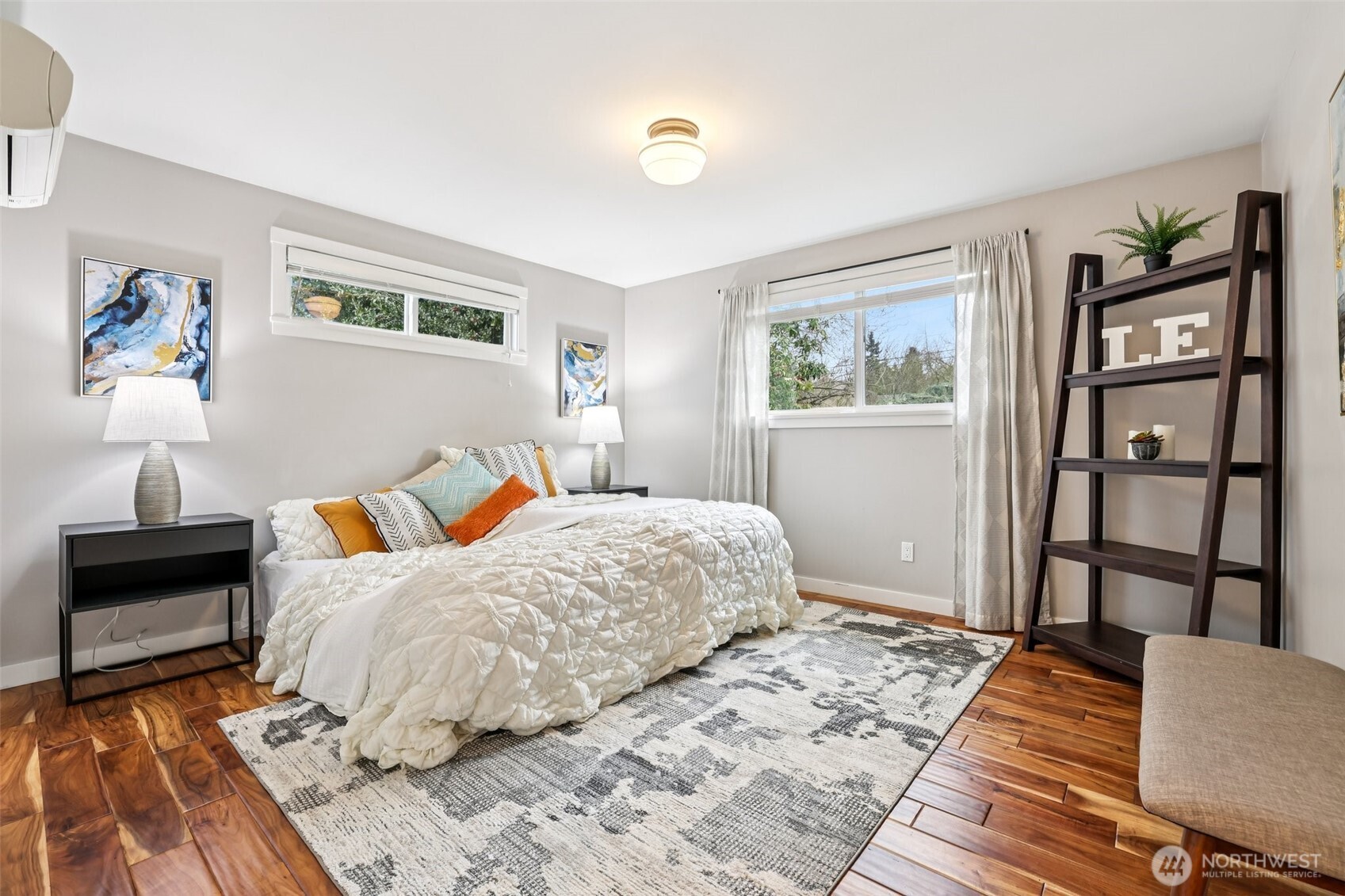 7945 17th Avenue Southwest Seattle, WA 98106 - Photo 14 of 35