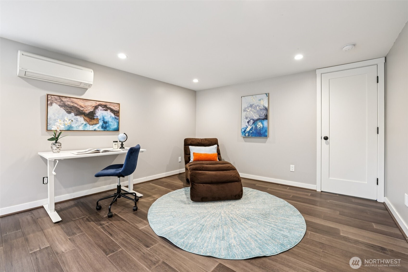 7945 17th Avenue Southwest Seattle, WA 98106 - Photo 22 of 35