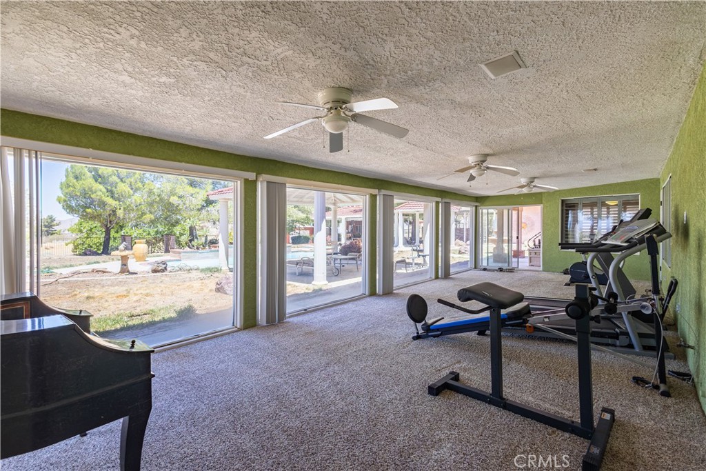 16728 Shirwaun Road Apple Valley, CA 92307 - Photo 45 of 72