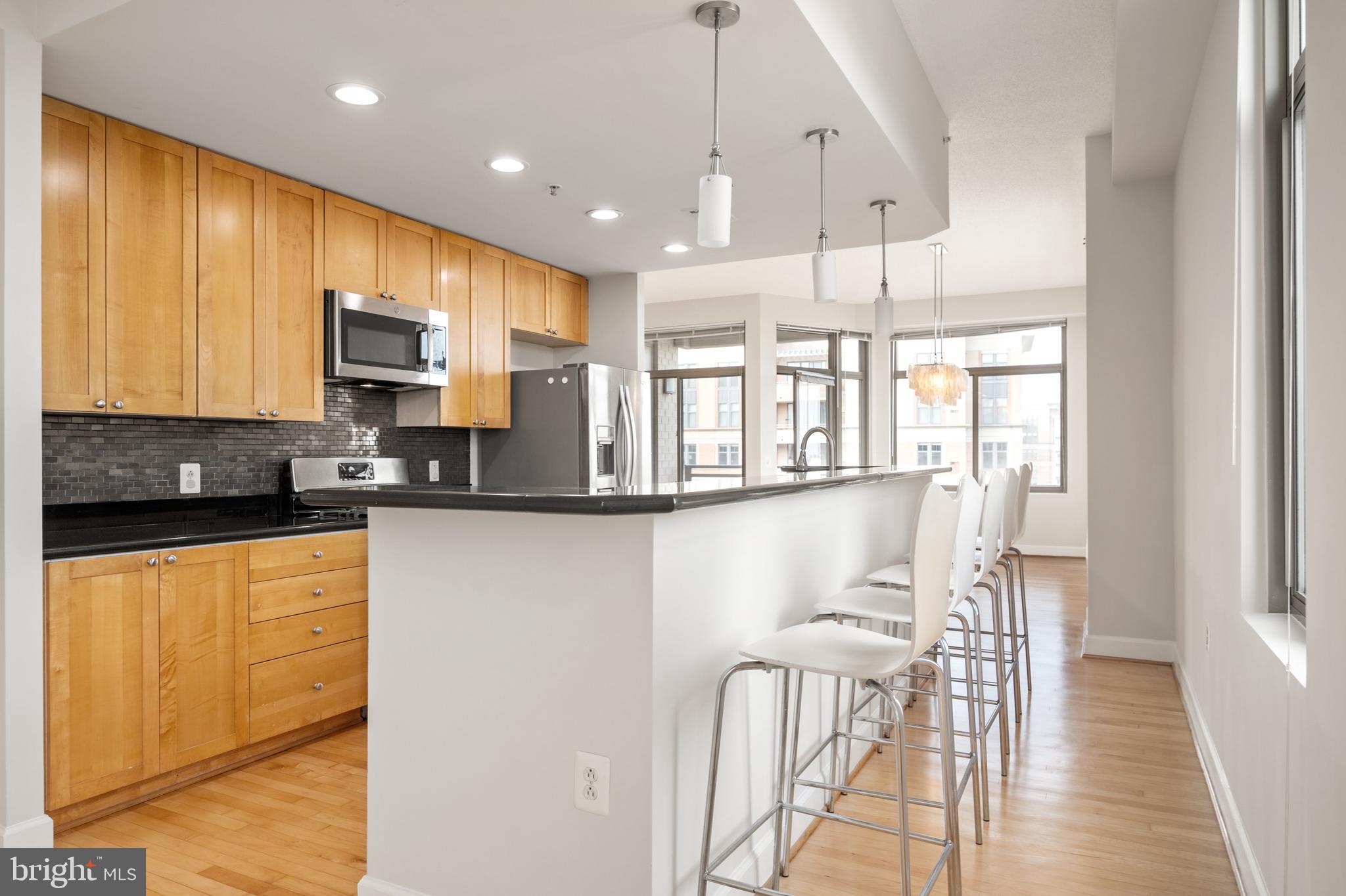 3650 South Glebe Road, Unit 1048 Arlington, VA 22202 - Photo 1 of 48