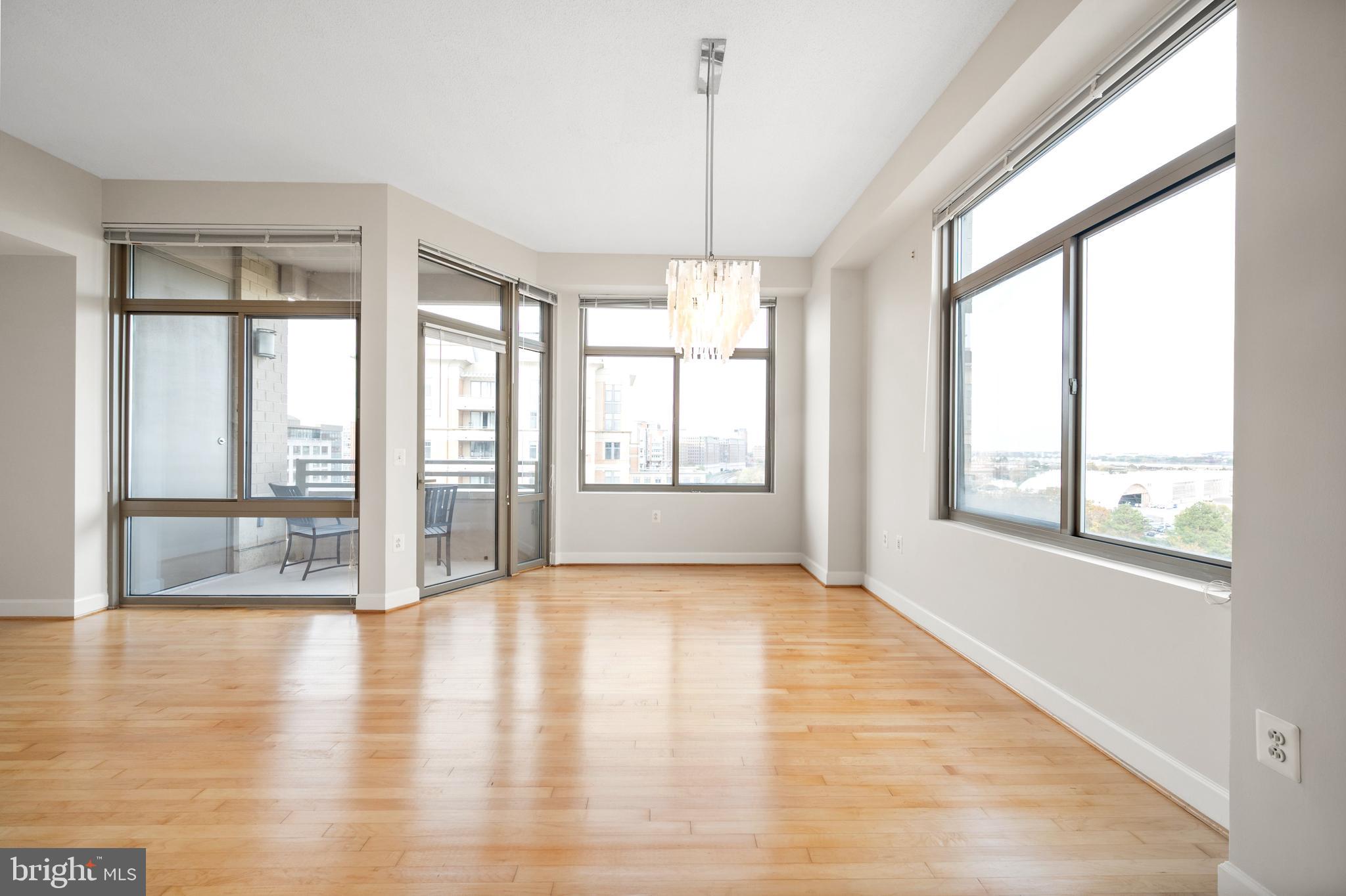 3650 South Glebe Road, Unit 1048 Arlington, VA 22202 - Photo 17 of 48