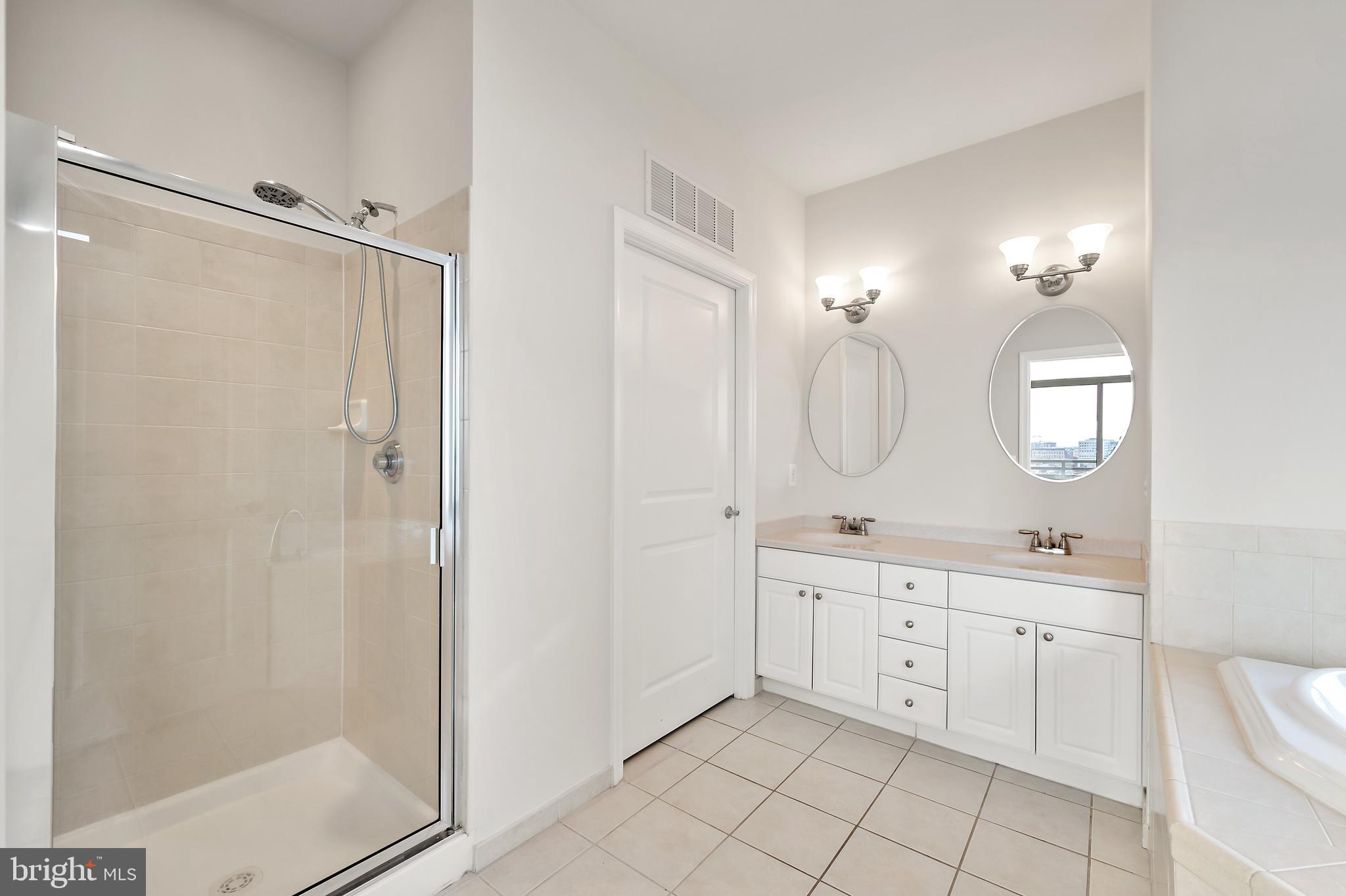 3650 South Glebe Road, Unit 1048 Arlington, VA 22202 - Photo 25 of 48