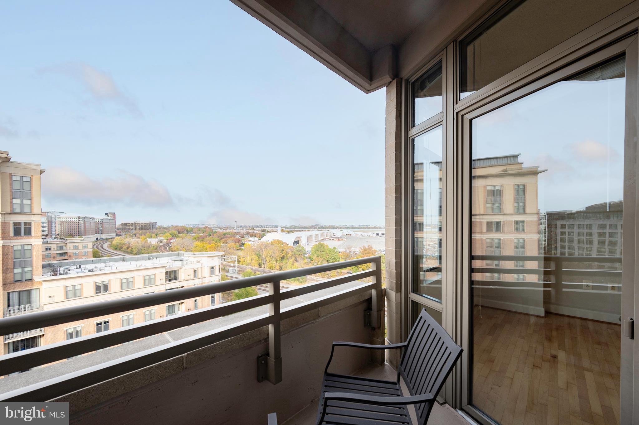 3650 South Glebe Road, Unit 1048 Arlington, VA 22202 - Photo 8 of 48