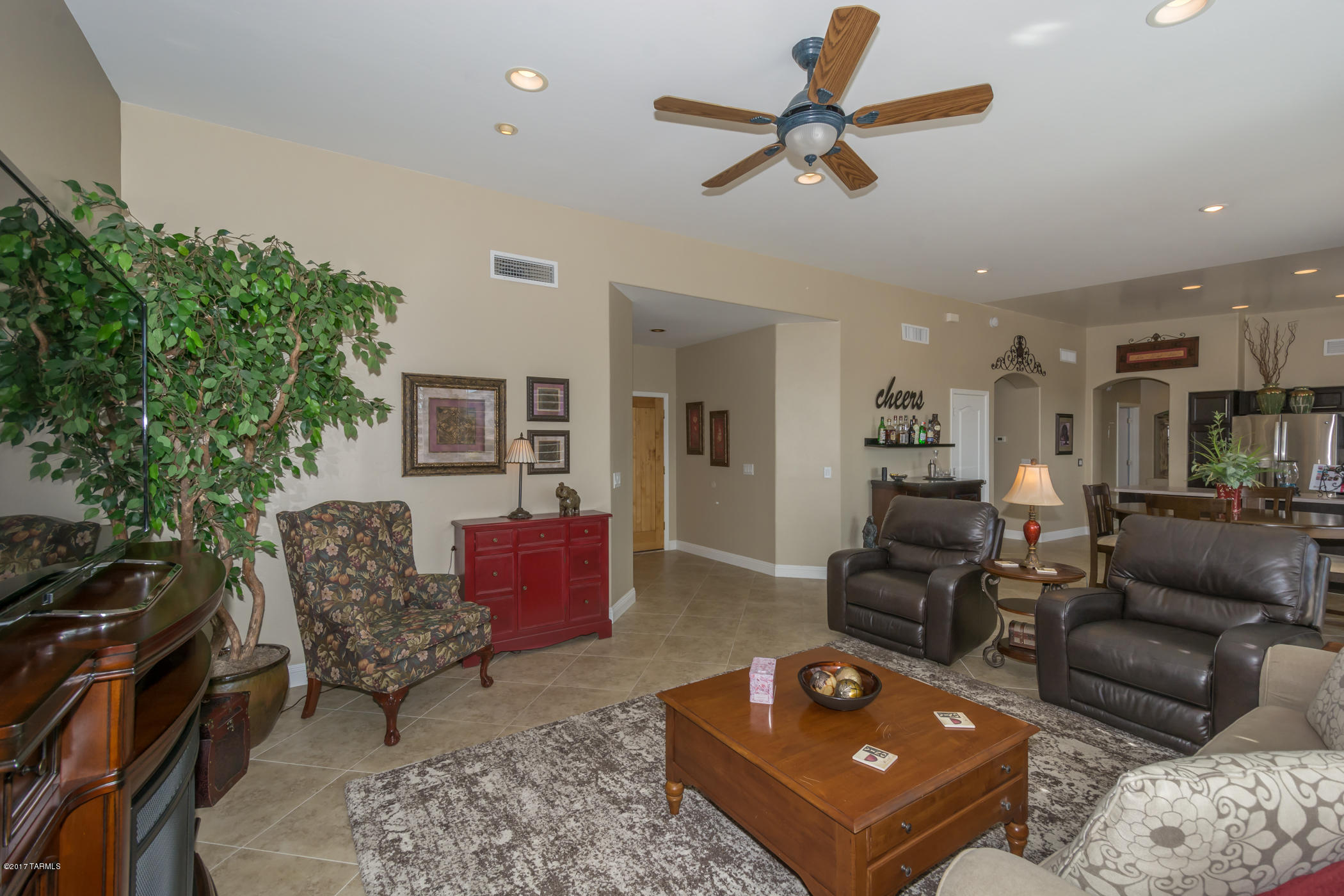 471 West Windowmaker Road Tucson, AZ 85737 - Photo 5 of 19