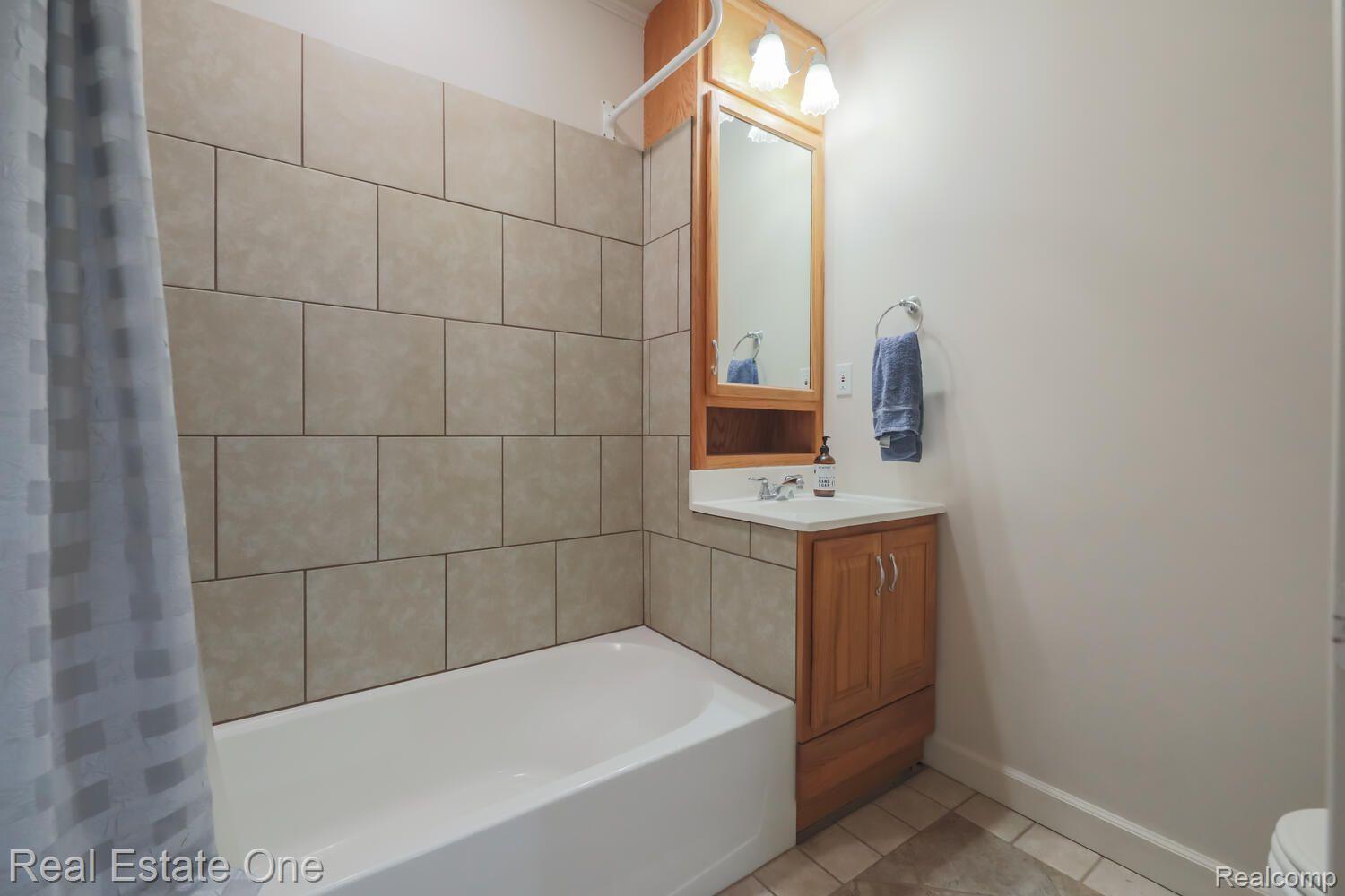 3170 John R Road Rochester, MI 48307 - Photo 21 of 37 Gallery Image 21