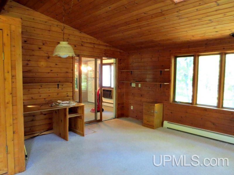 3505 Montgomery Lake Road Florence, WI 54121 - Photo 4 of 18 Gallery Image 4
