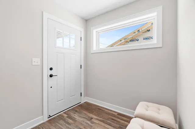 $414,900 | 2345 17th Avenue East, North St. Paul, MN 55109