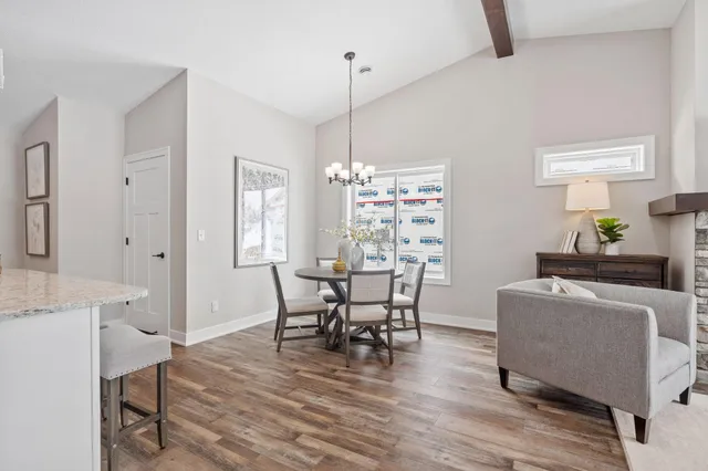 $414,900 | 2345 17th Avenue East, North St. Paul, MN 55109