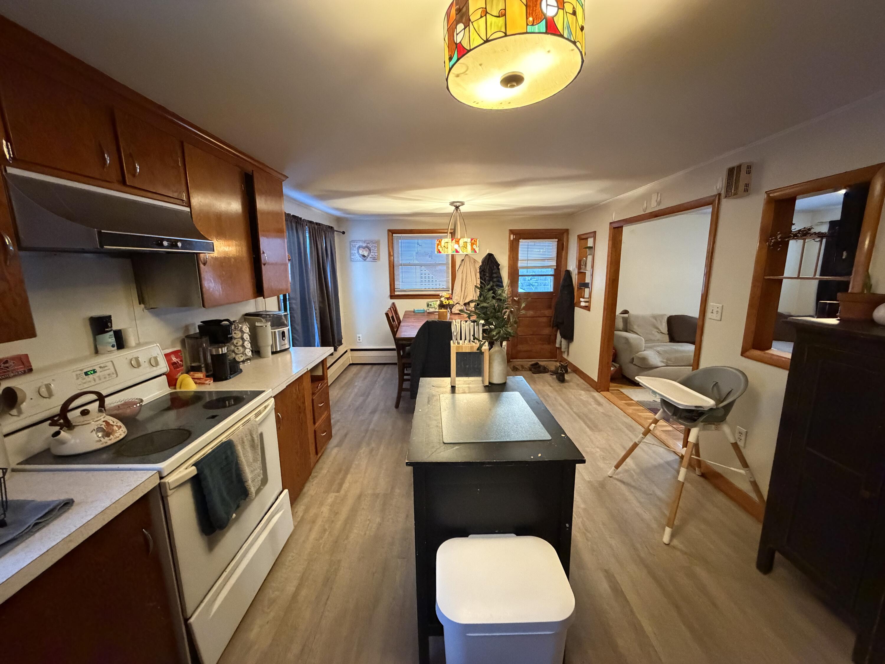 43 Eustis Street Lewiston, ME 04240 - Photo 8 of 30 IMG_4061