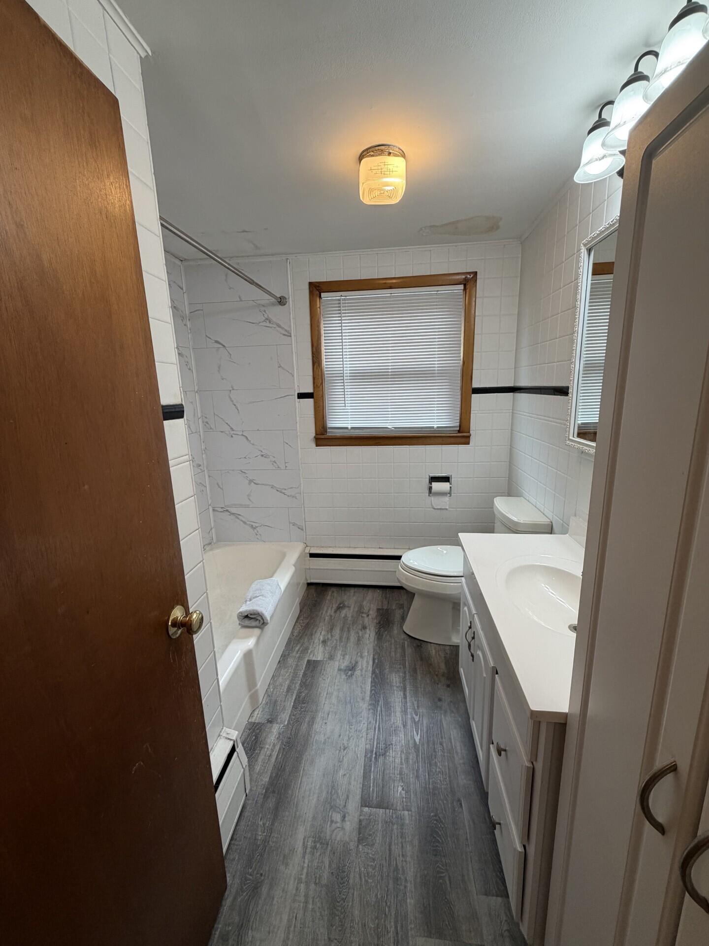43 Eustis Street Lewiston, ME 04240 - Photo 9 of 31 43 eustis bathroom