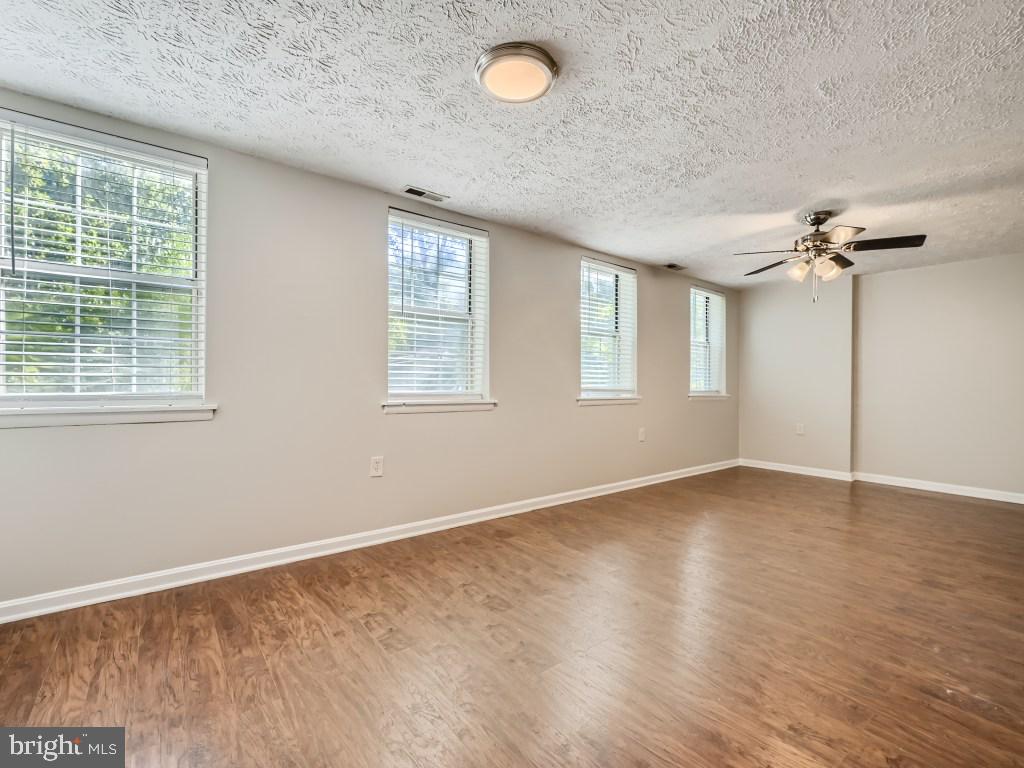 2513 Cub Hill Road Parkville, MD 21234 - Photo 18 of 41 Gallery Image 18
