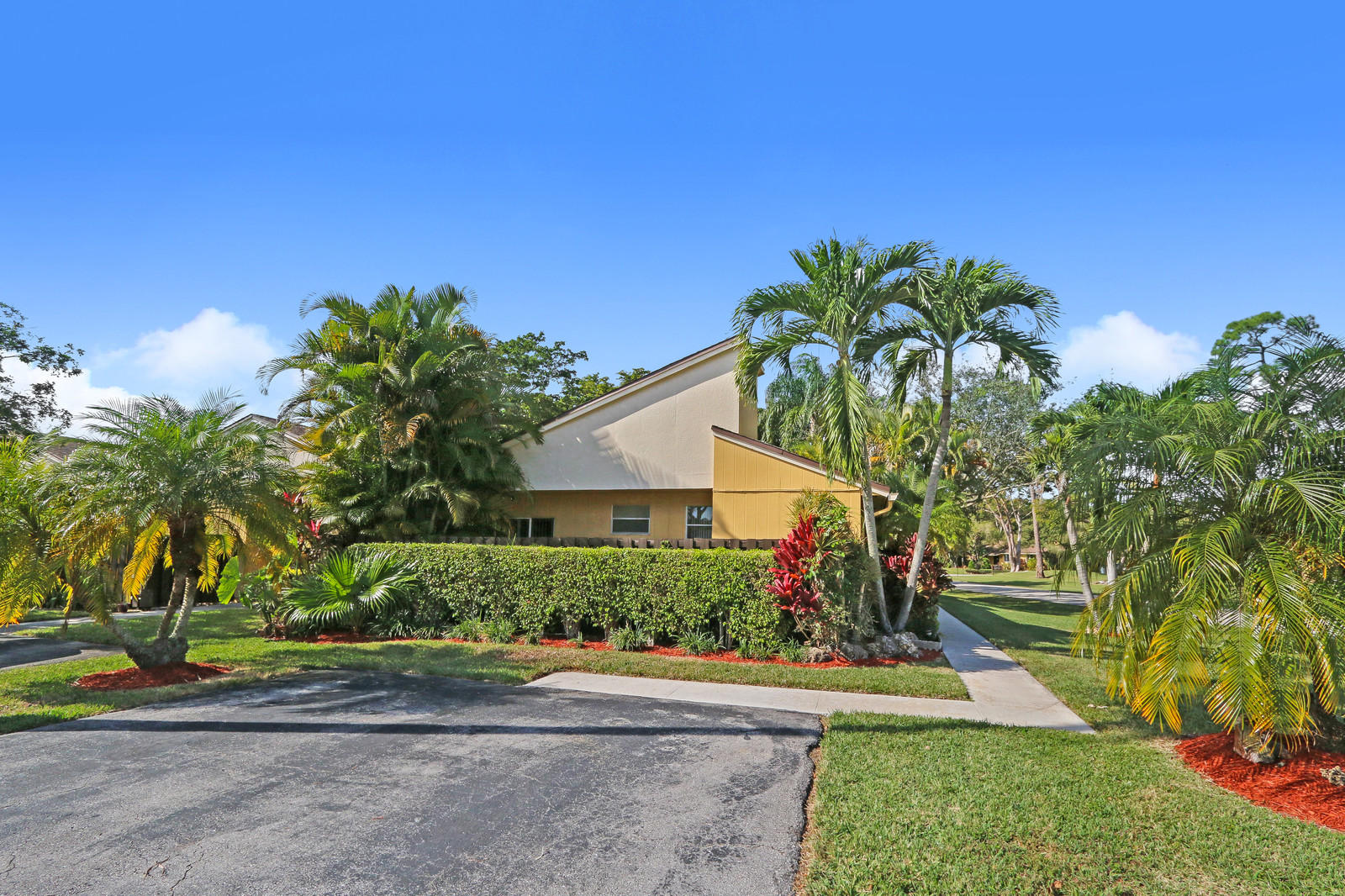 11698 Timbers Way Boca Raton, FL 33428 - Photo 2 of 32 11698 Timbers Way