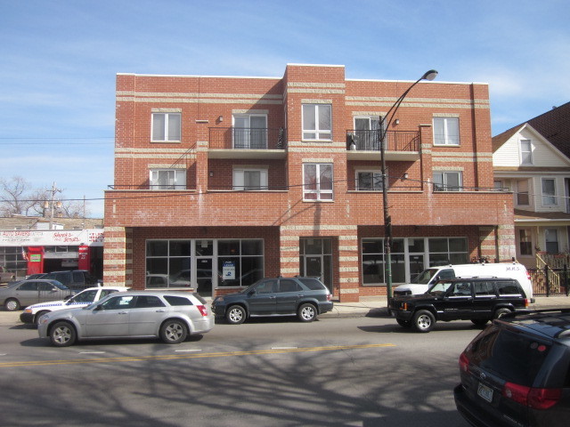 3545 North Pulaski Road, Unit 303 Chicago, IL 60641 - Photo 1 of 13