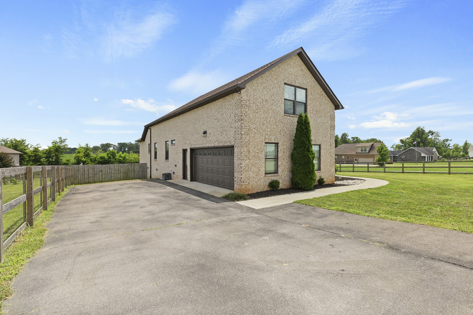 645 Jackson Road Portland, TN 37148 - Photo 3 of 42 Gallery Image 3