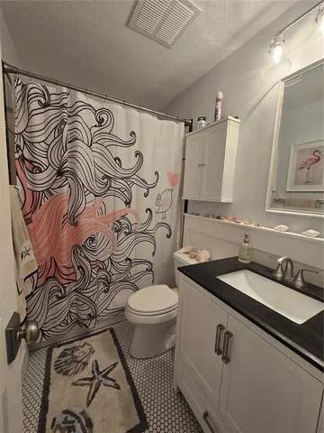 $1,875 | 211 Pasadena Avenue North, Unit 107, St. Petersburg, FL 33710