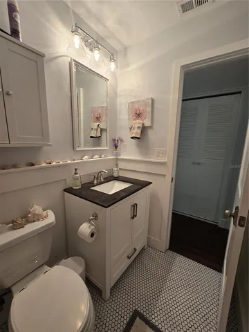 $1,875 | 211 Pasadena Avenue North, Unit 107, St. Petersburg, FL 33710