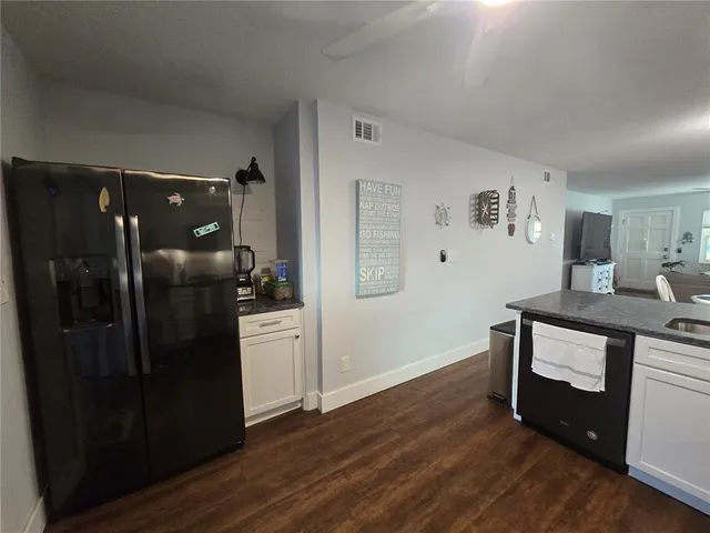 $1,875 | 211 Pasadena Avenue North, Unit 107, St. Petersburg, FL 33710