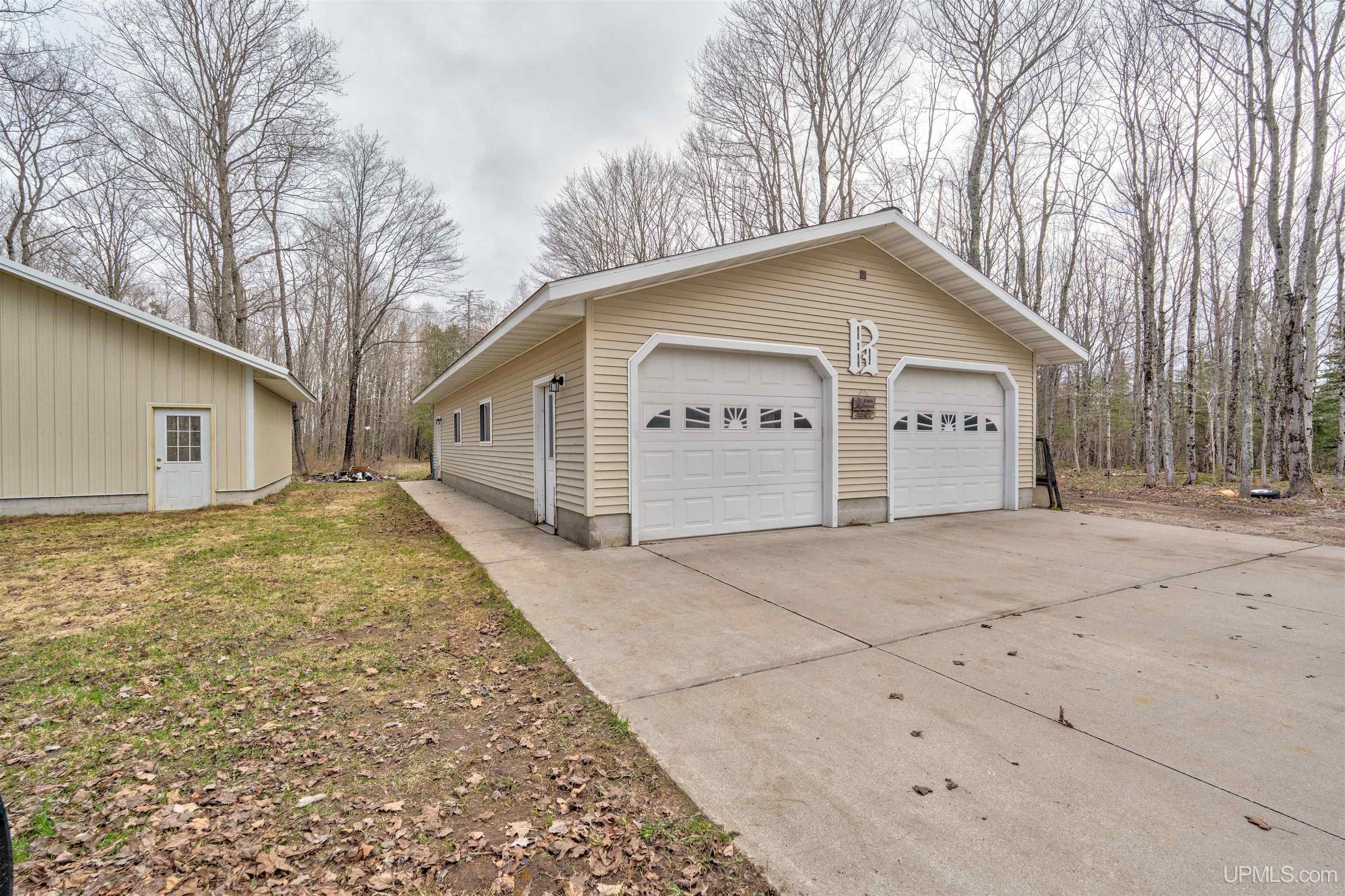 1683w Quarry Road Gulliver, MI 49840 - Photo 4 of 37