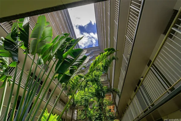 $310,000 | 95-014 Waihonu Street, Unit D801, Mililani, HI 96789