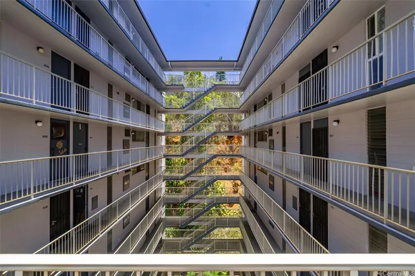 $310,000 | 95-014 Waihonu Street, Unit D801, Mililani, HI 96789