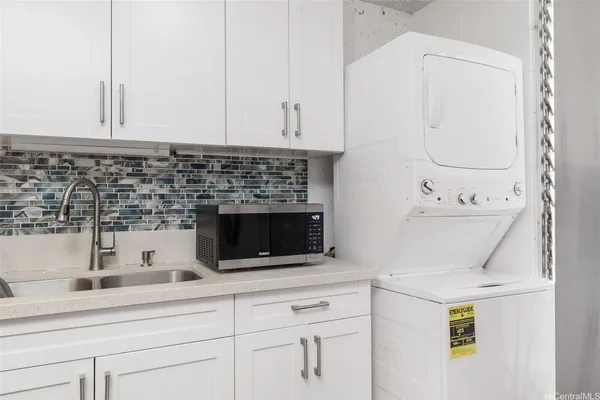 $310,000 | 95-014 Waihonu Street, Unit D801, Mililani, HI 96789