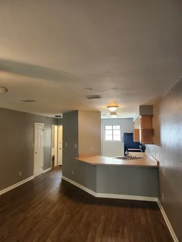 $157,000 | 1861 Larette Drive, Unit B, Tallahassee, FL 32301