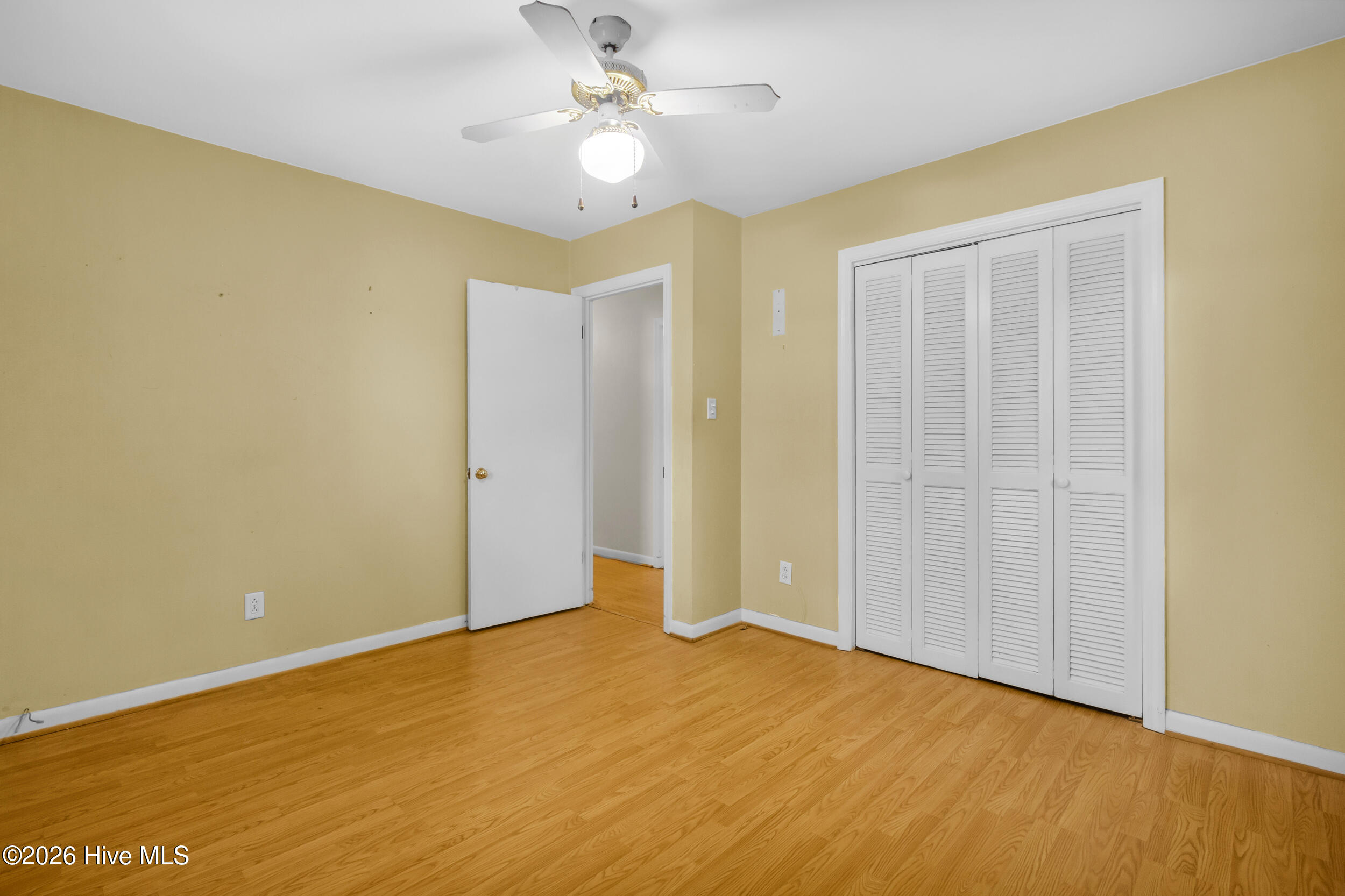 609 Edgehill Road Trent Woods, NC 28562 - Photo 22 of 49 Third Bedroom